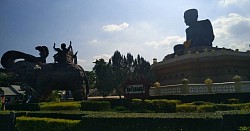 Wat Huay Mong Kol
